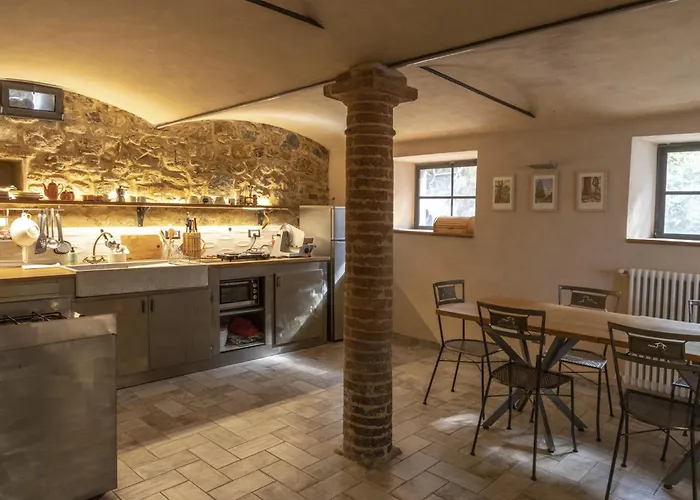 Pedro Tatil Evi Canossa